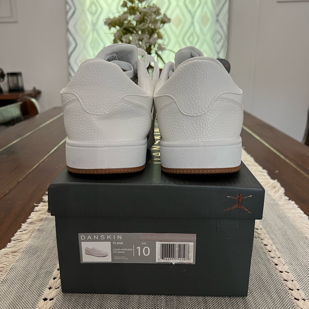 DANSKIN Plank Women’s Sneakers - White - Ultra Light- Memory Foam - SZ  10 NIB - Picture 5 of 5